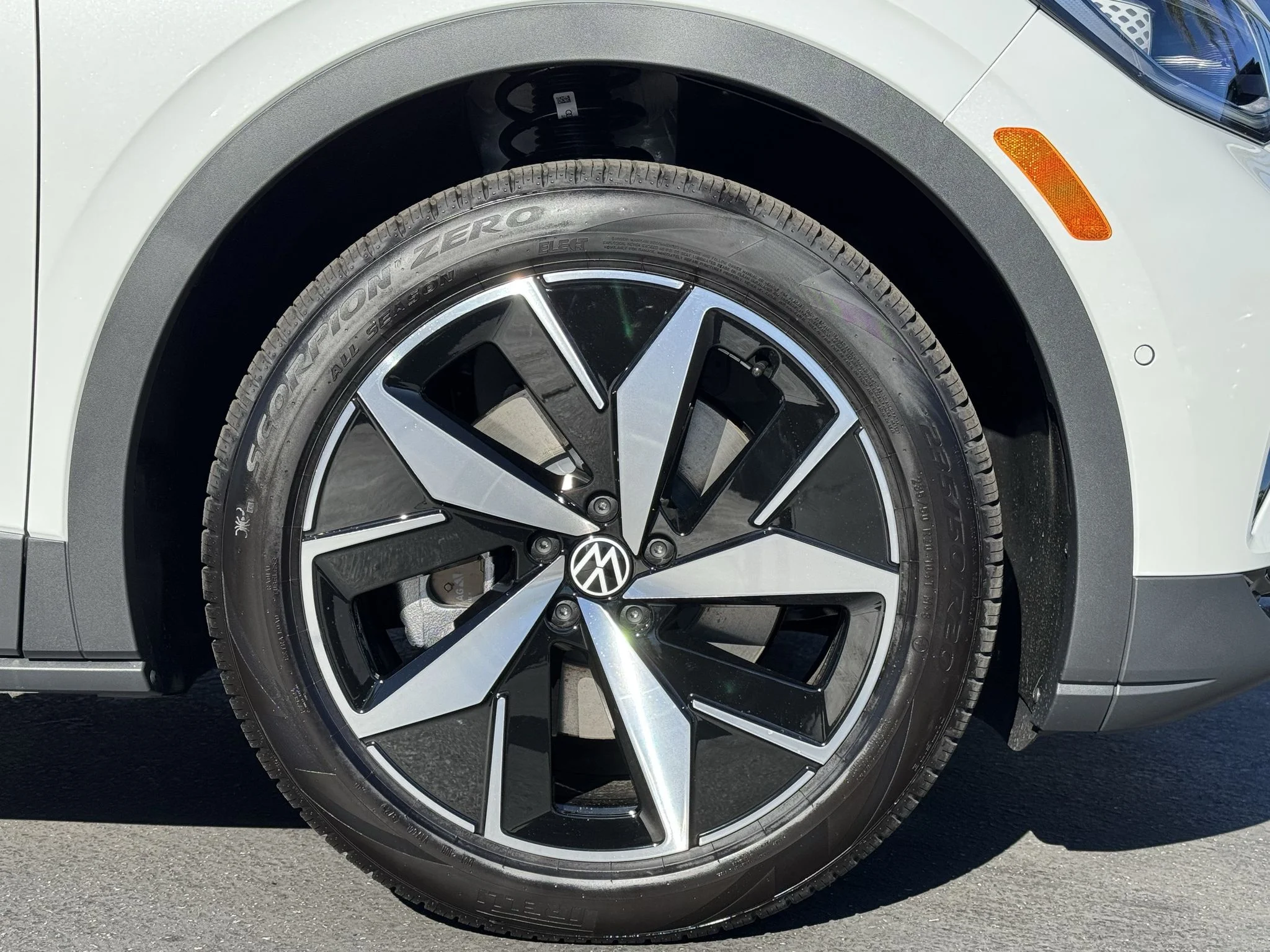 New 2026 Opal White Pearl Volkswagen Pro S image 12