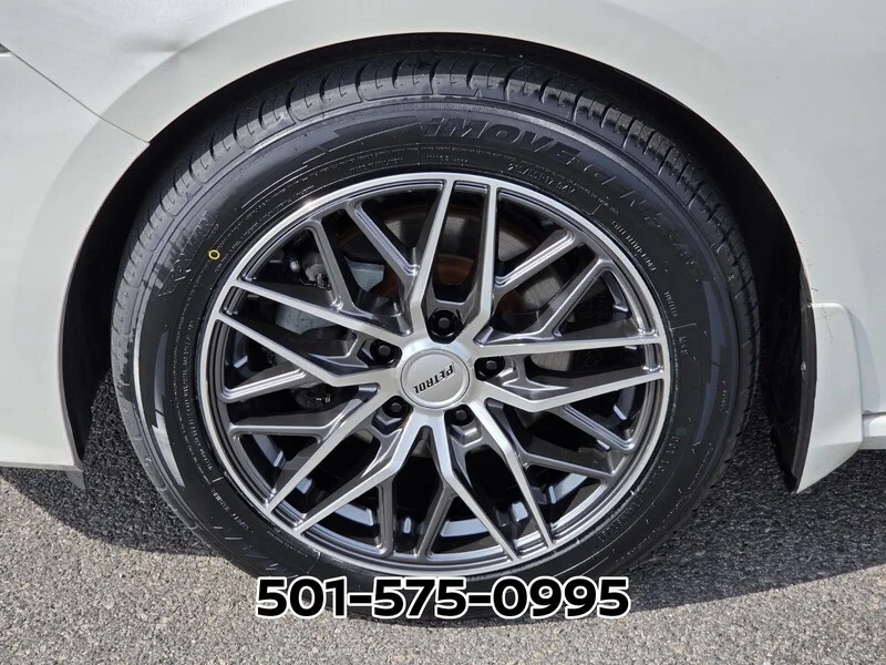 Used 2021 Pearl White NISSAN 2.5 SR SEDAN image 19