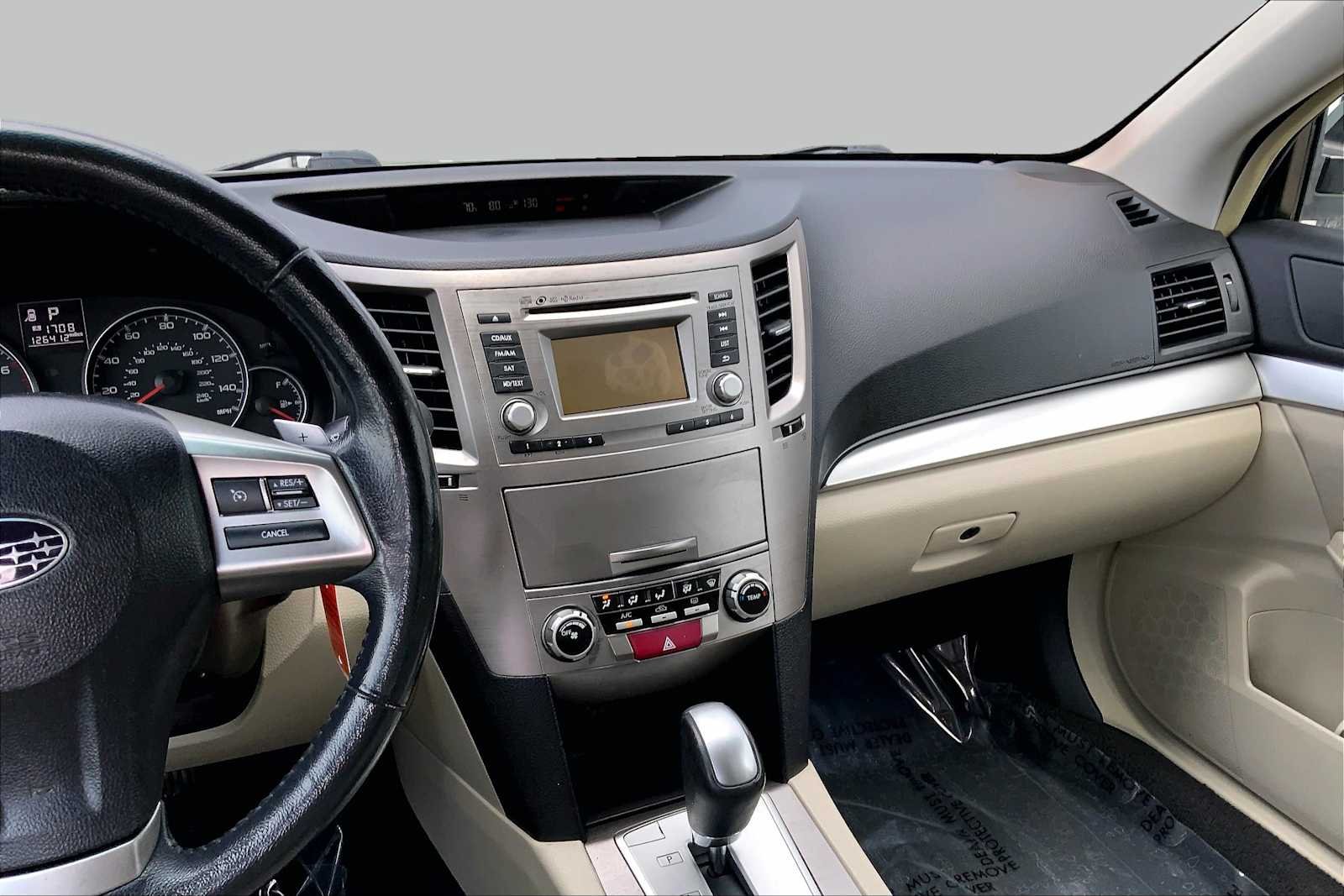 Used 2014 Cypress Green Pearl Subaru 2.5i Premium image 7