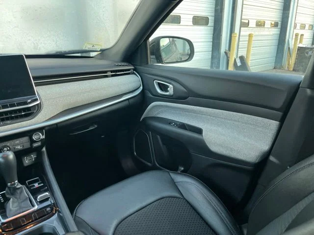 Used 2024 Black Jeep Latitude image 8