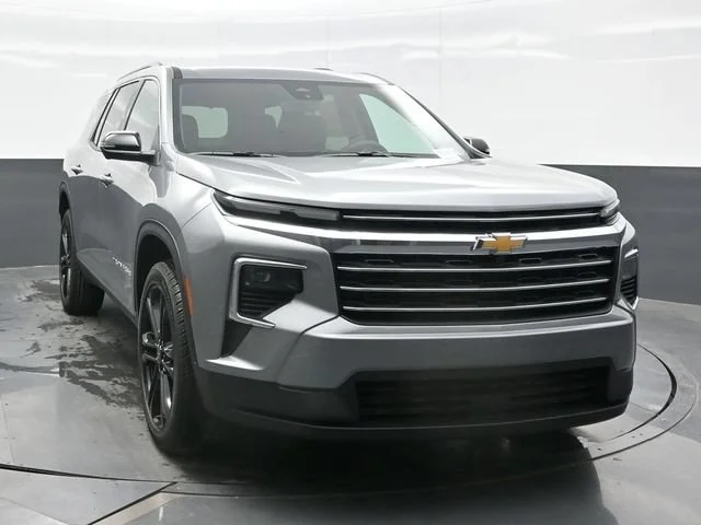 2027 Chevrolet Traverse LT - Photo 6