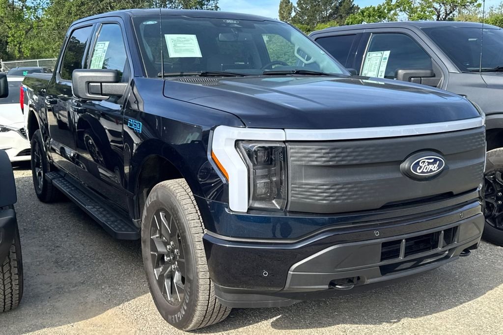 Used 2025 Ford F-150 Lightning Flash with VIN 1FT6W3LU0SWG05998 for sale in Novato, CA
