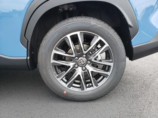 New 2026 Cavalry Blue Toyota XLE image 20