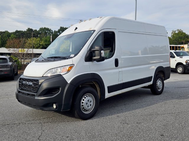 Used 2025 White Ram High Roof image 3