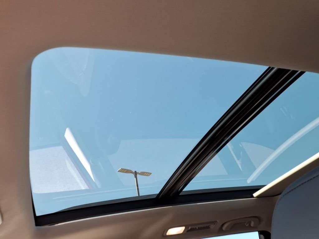 New 2026 CRIMSON RED PEARL Subaru Onyx Edition Touring 7-Passenger image 7