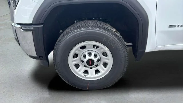 2025 GMC Sierra 2500HD Pro - Photo 17