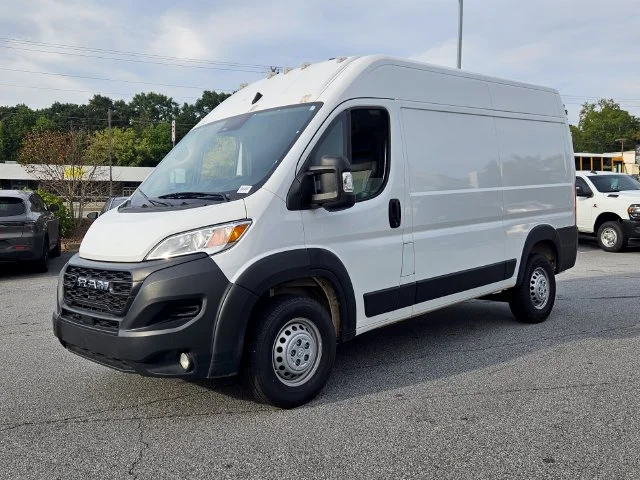 Used 2025 White Ram High Roof image 3