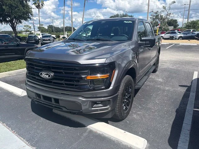 Used 2024 Gray Ford XLT image 2