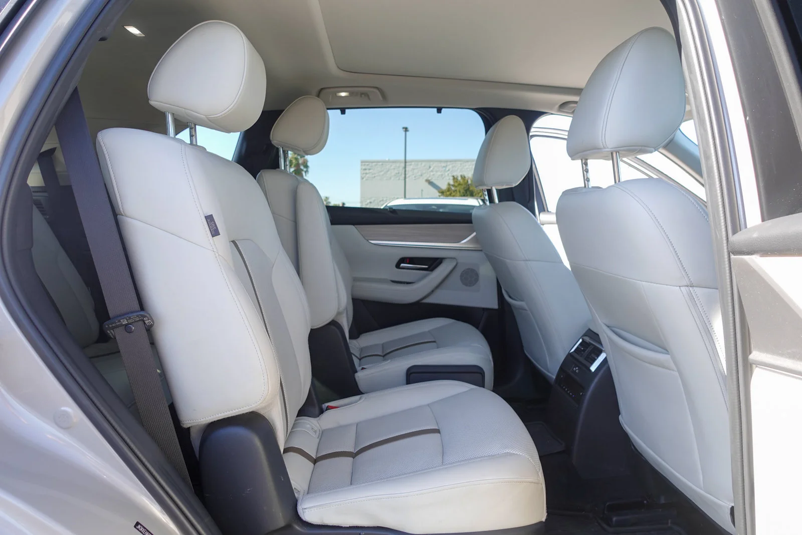 Certified Used 2024 Platinum Quartz Mazda Premium Plus image 16