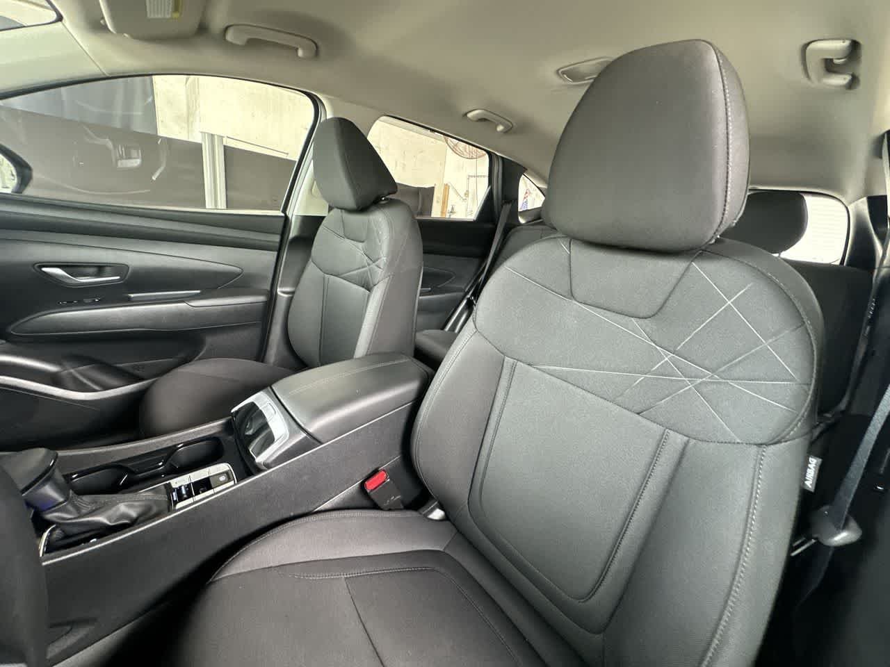 2026 Hyundai Tucson SE - Photo 14