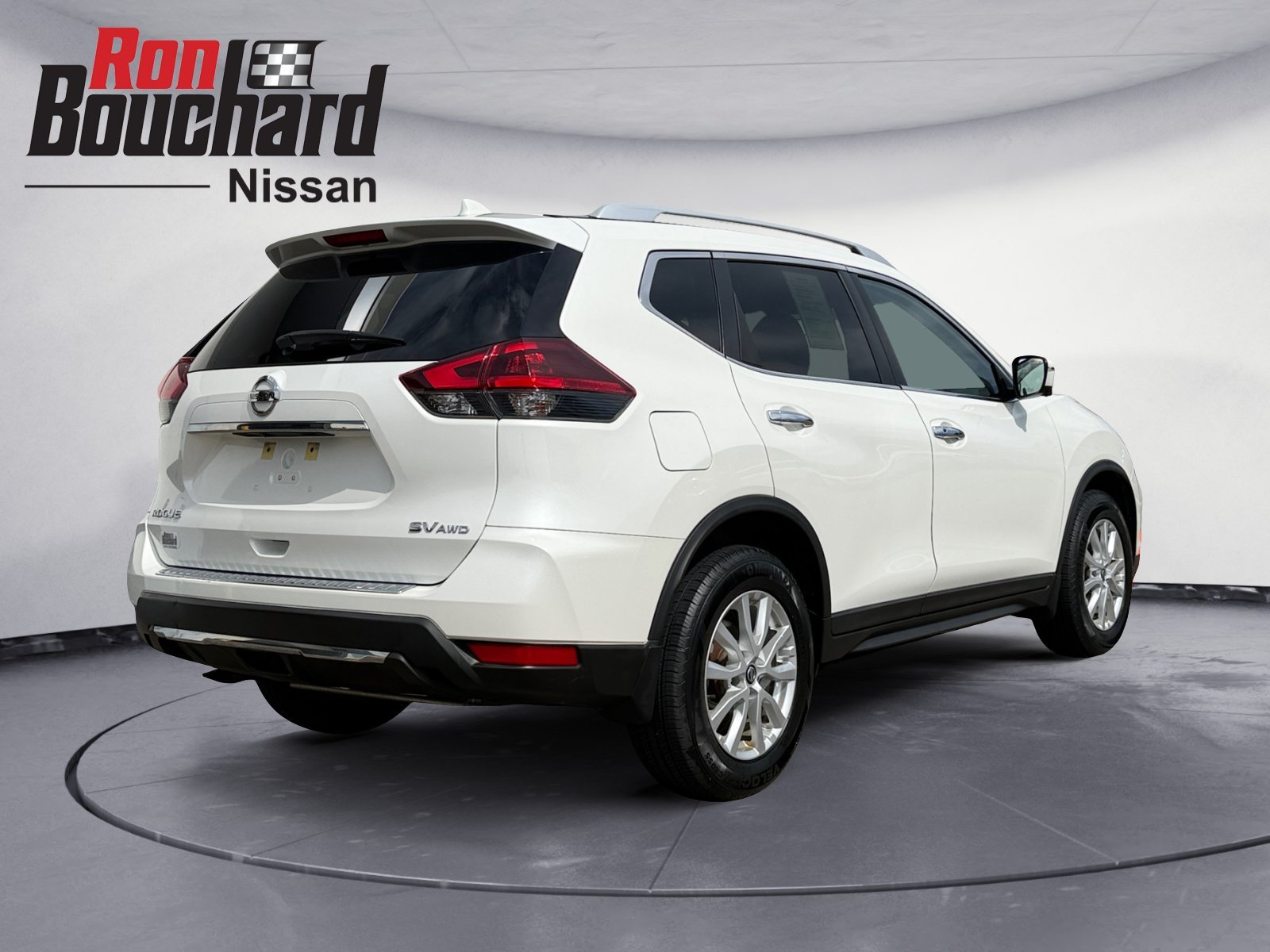 Used 2018 Nissan Rogue SV with VIN KNMAT2MV9JP509235 for sale in Lancaster, MA