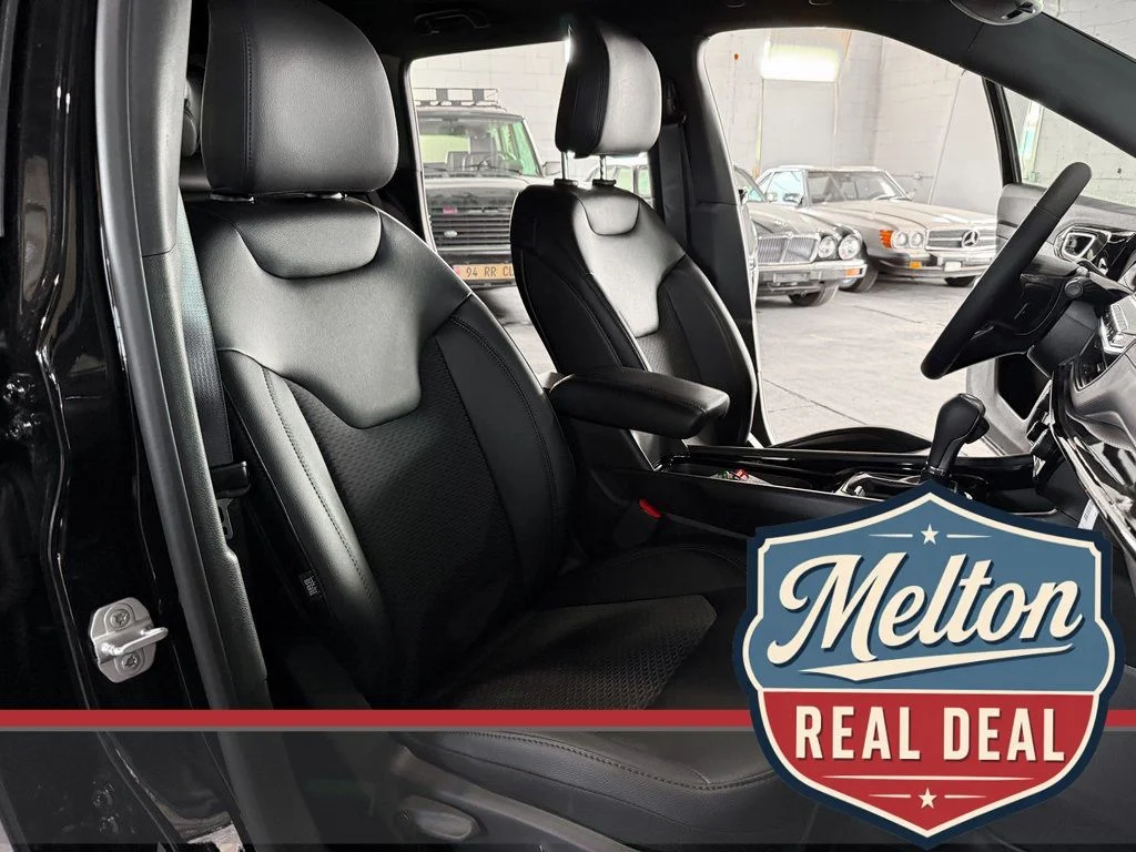 New 2025 Black Jeep Latitude image 45