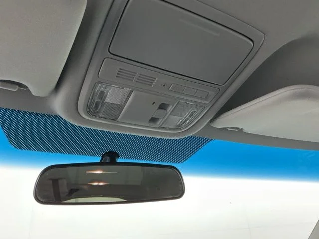 Used 2011  Honda EX image 19
