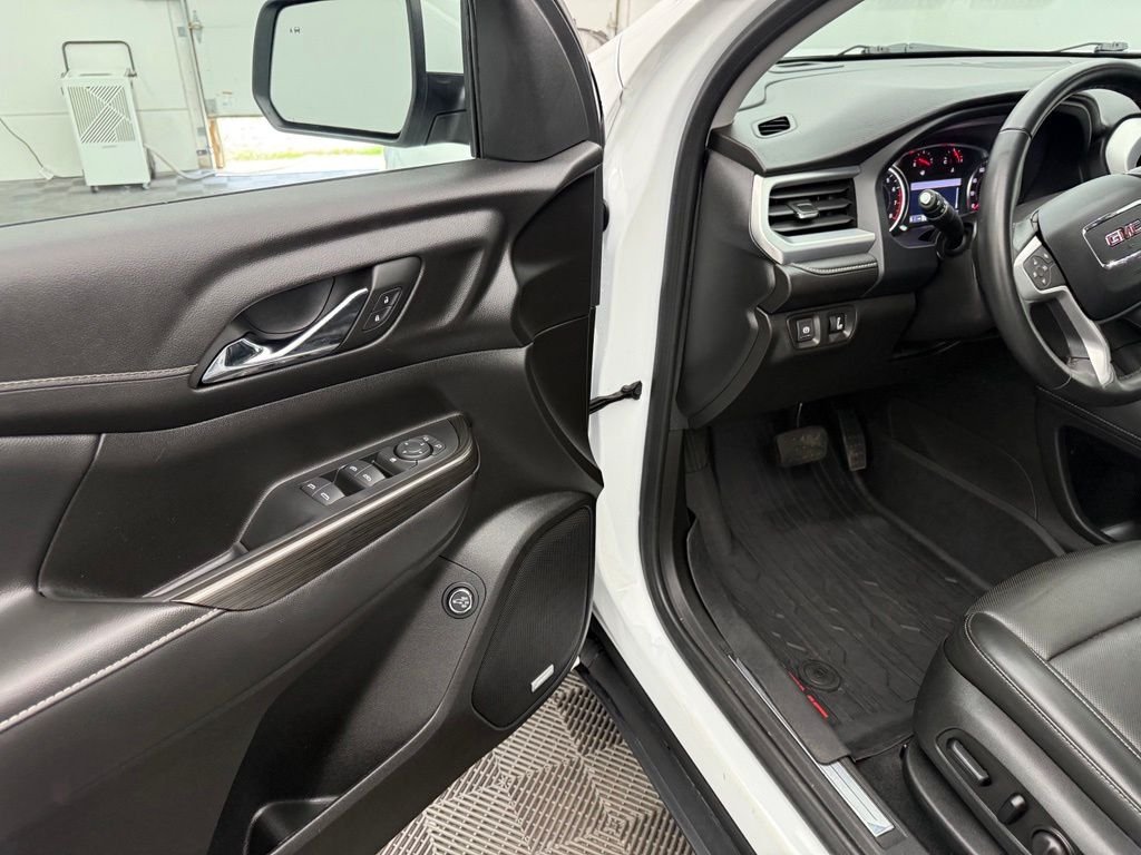 Used 2023 Summit White GMC SLT image 16