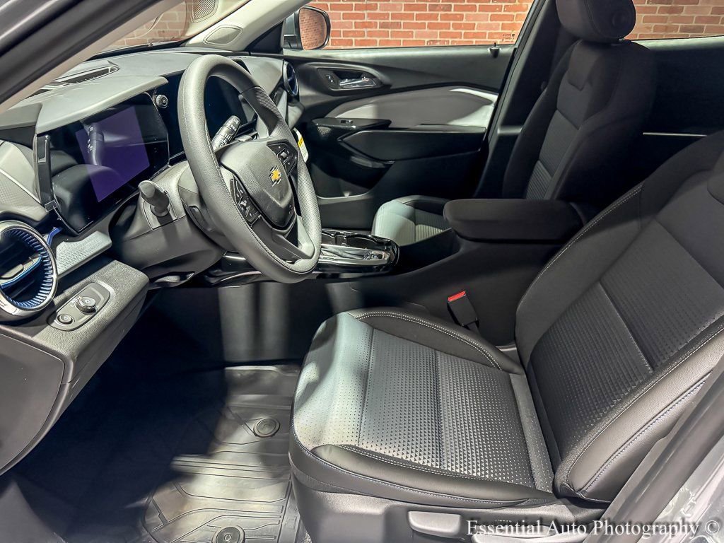 2026 CHEVROLET TRAX - Image 9