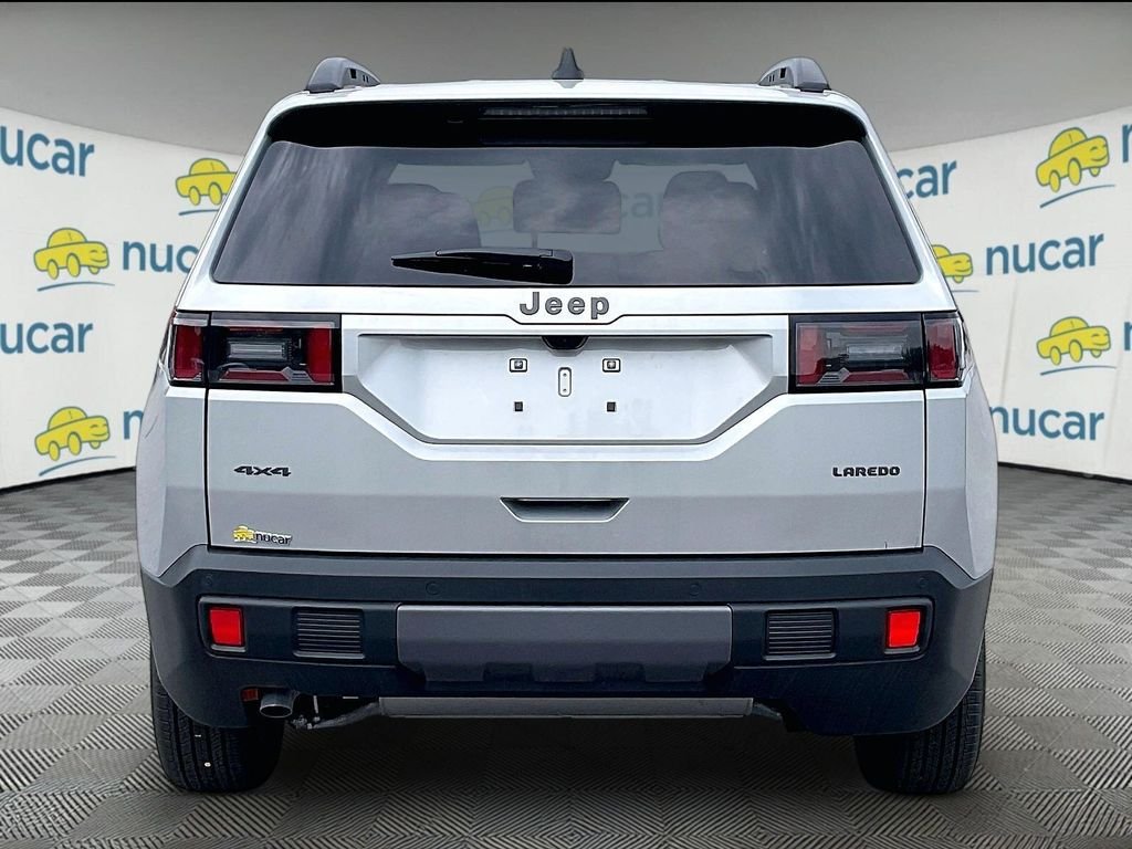New 2026 Silver Zynith Clear-Coat Exterior Paint Jeep Laredo image 6
