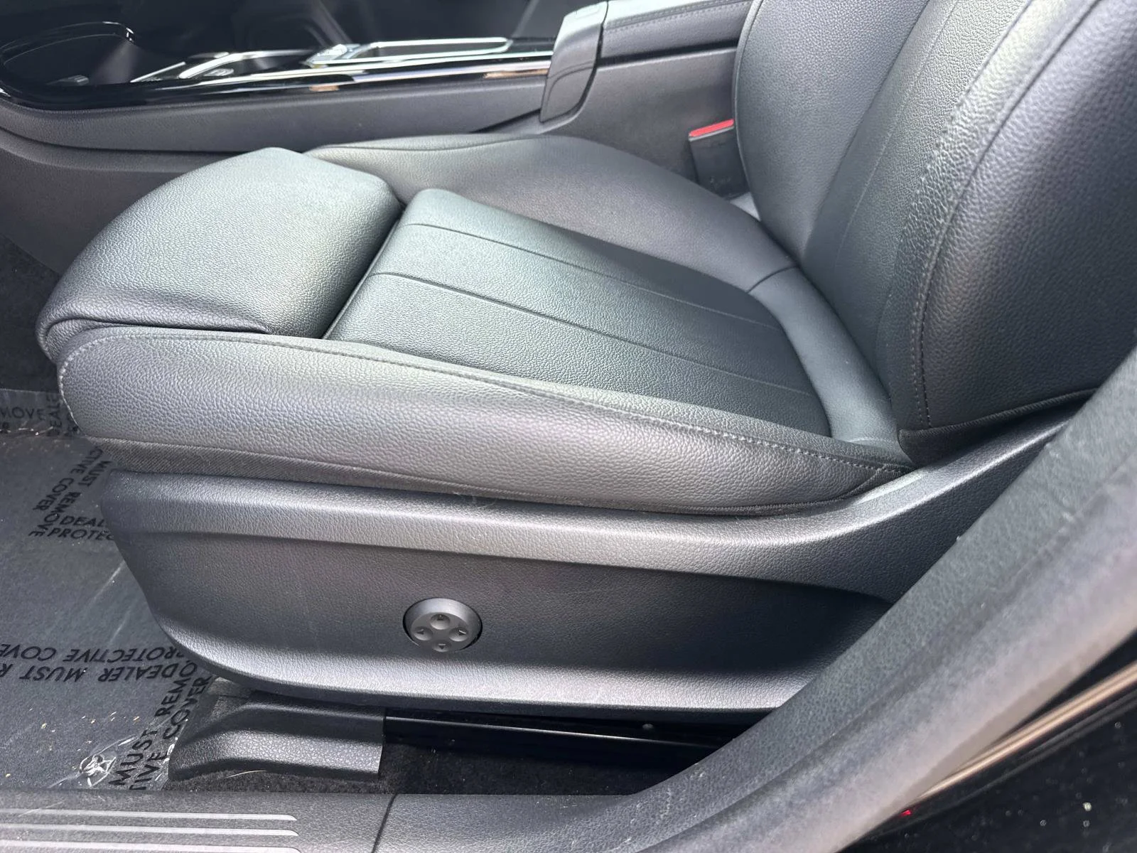 Used 2025 White Mercedes-Benz CLA 250 image 17