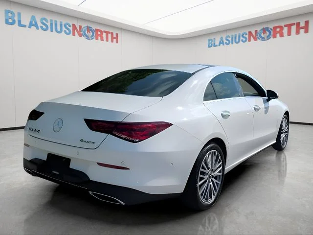 Used 2023  Mercedes-Benz CLA 250 image 5