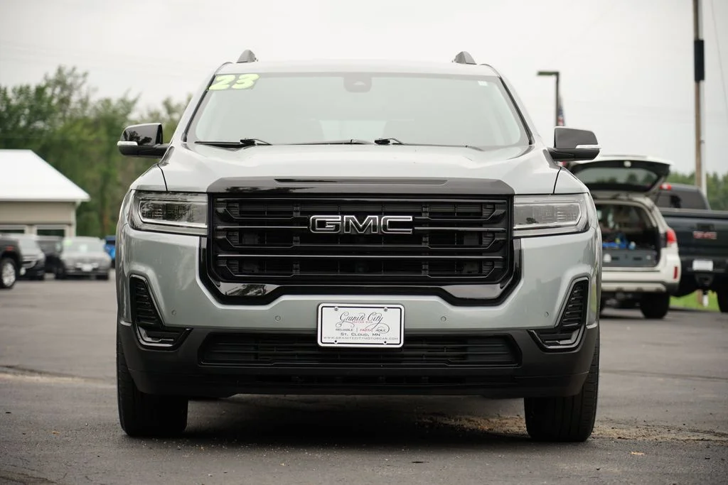 2023 GMC Acadia SLE - Photo 8