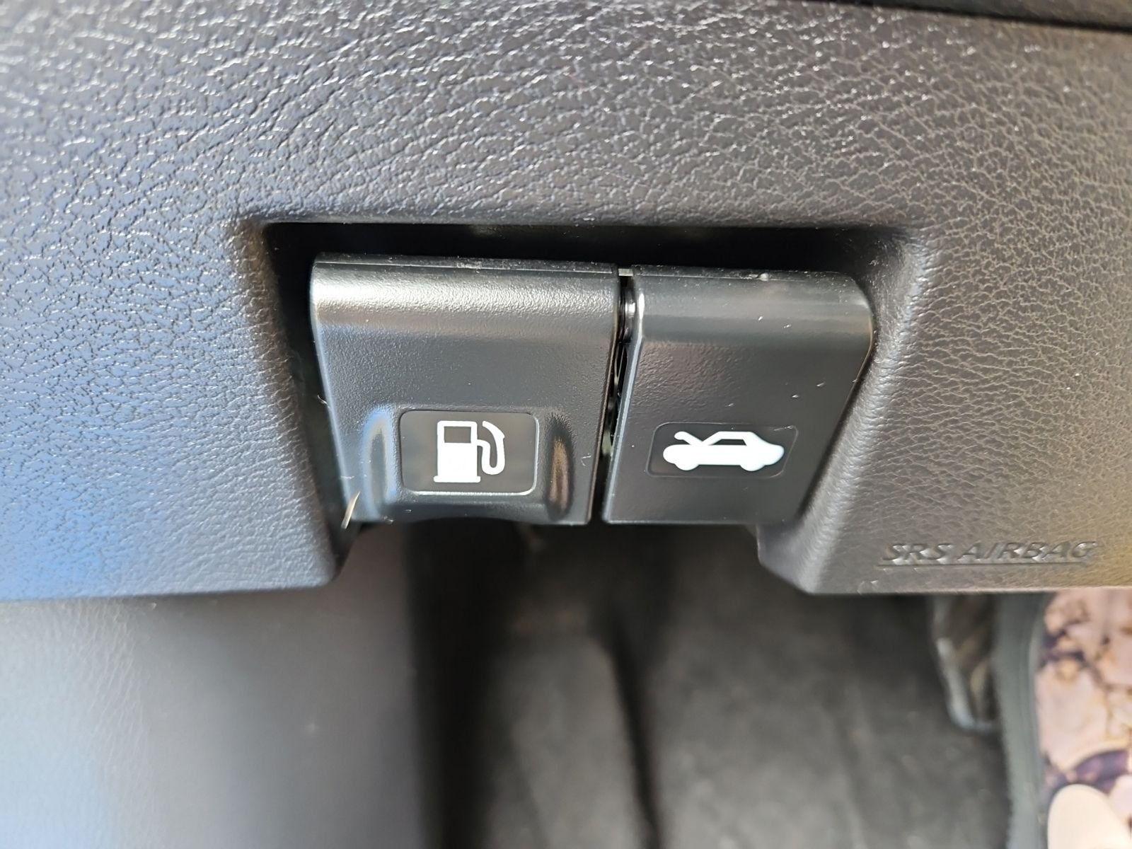 Used 2024 Blue Nissan 1.6 S image 37