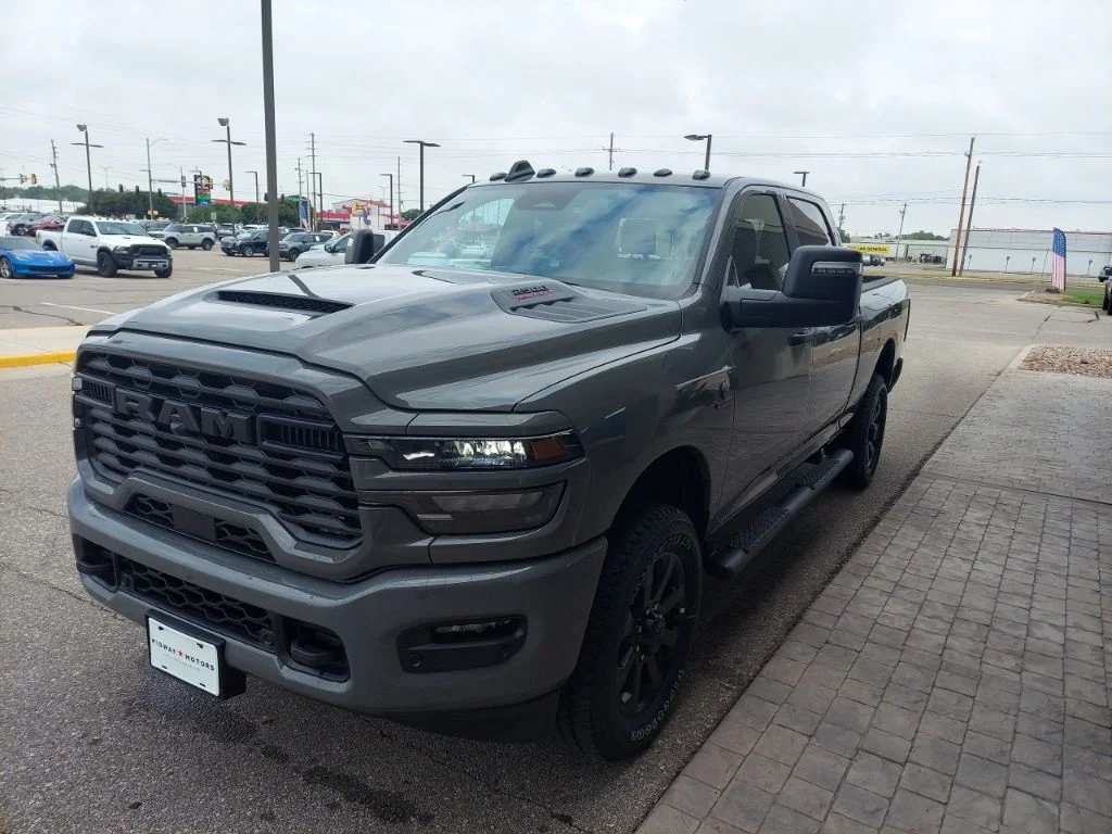 New 2026 Ceramic Gray Clear-Coat Exterior Paint RAM Express image 3
