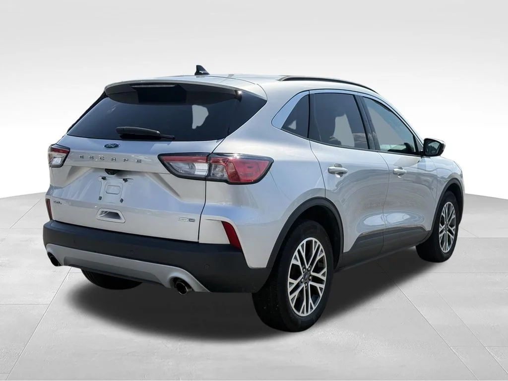 Used 2020 Silver Ford SEL image 27