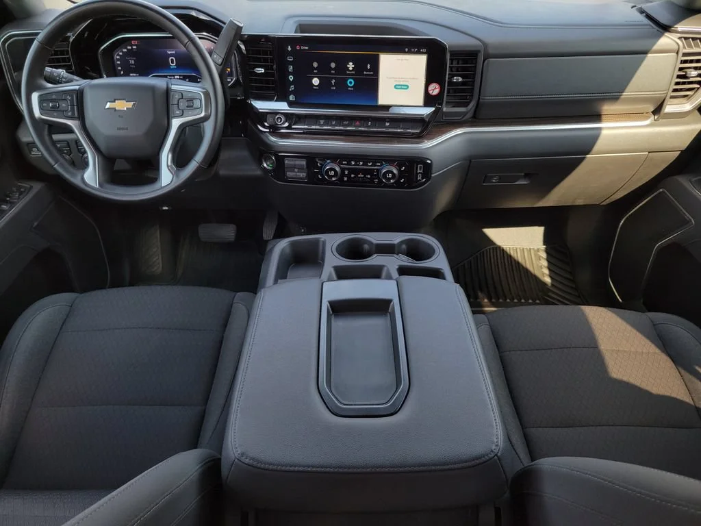 Used 2025 Black Chevrolet LT image 16