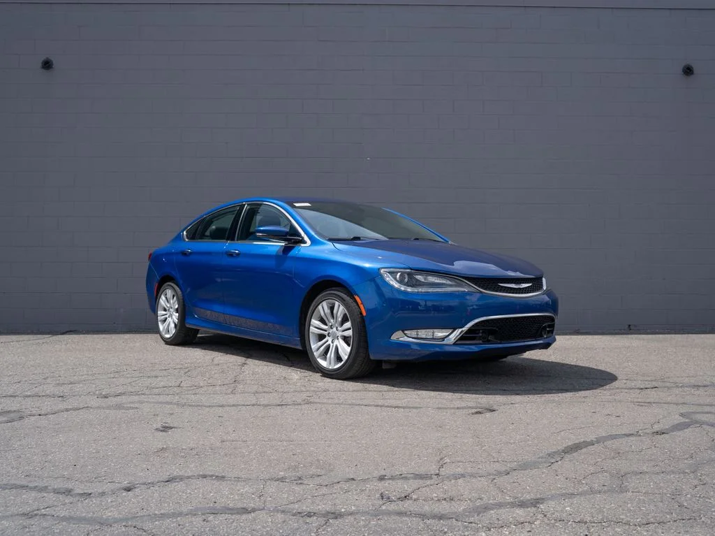 Used 2016 Blue Chrysler C image 9
