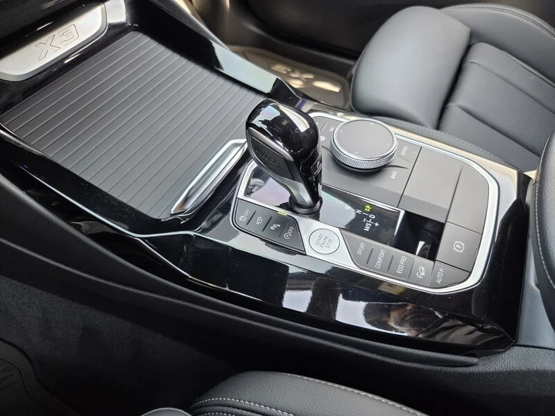 Used 2023 Alpine White BMW XDRIVE30I SPORTS ACTIVITY VEHICLE image 34