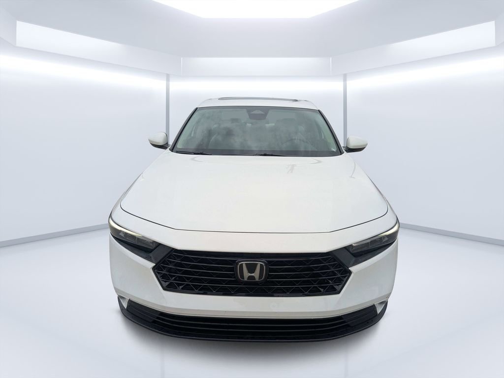 Used 2023  Honda EX image 8