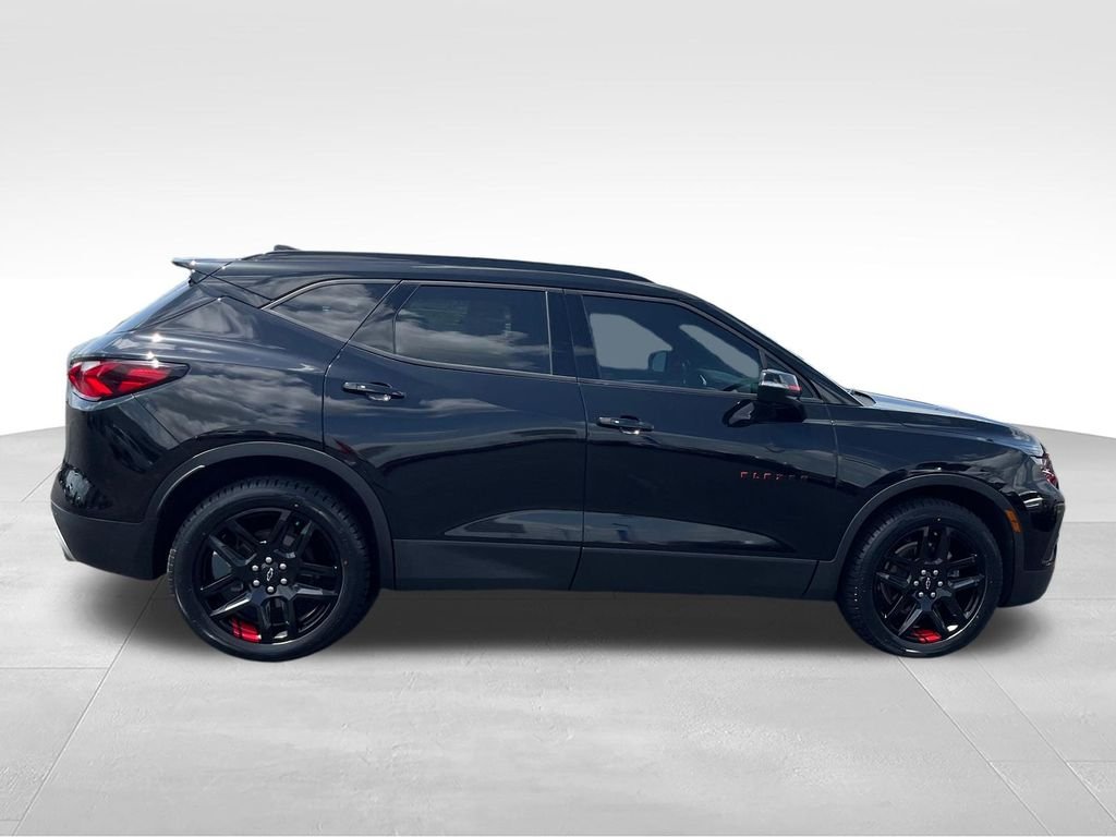 Used 2022 Black Chevrolet LT image 6