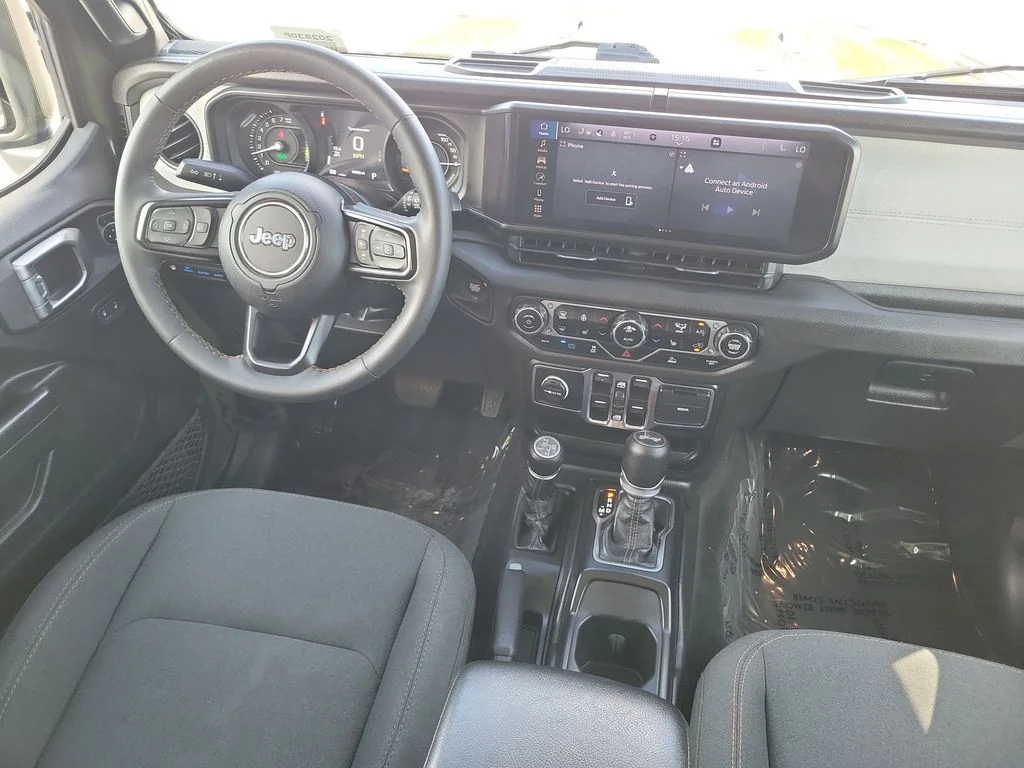 Used 2024 Green Jeep Sport S 4xe image 15