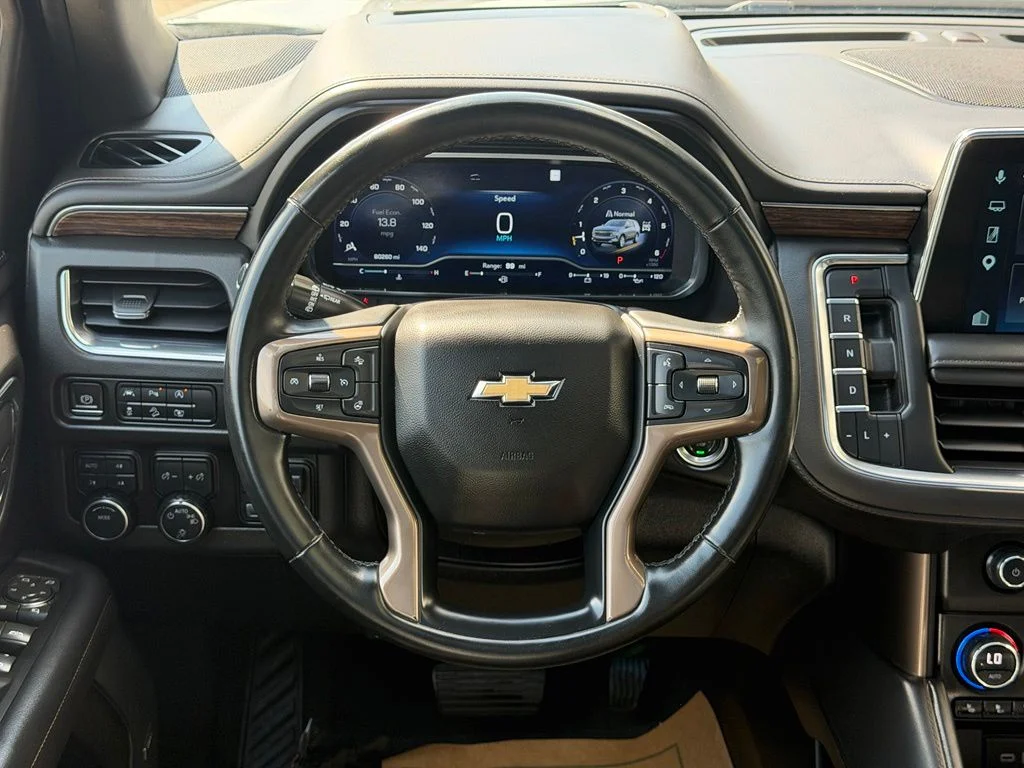 Used 2023 Gray Chevrolet High Country image 17