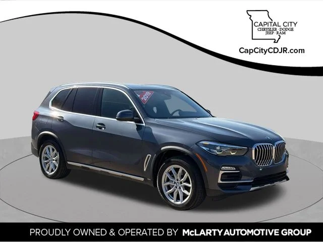 Used 2019 Gray BMW xDrive40i image 1