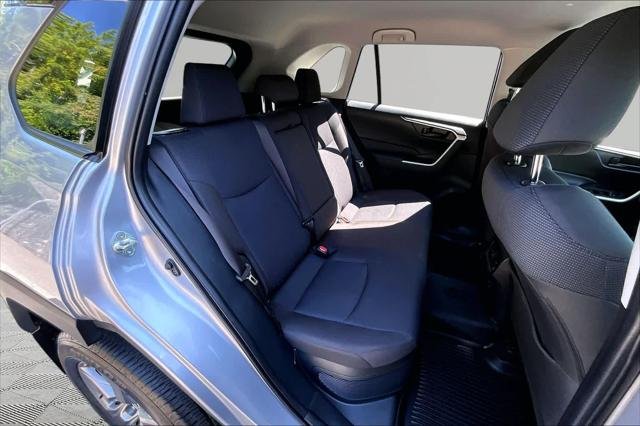 Certified Used 2025 SILVER SKY METALLIC Toyota  image 20