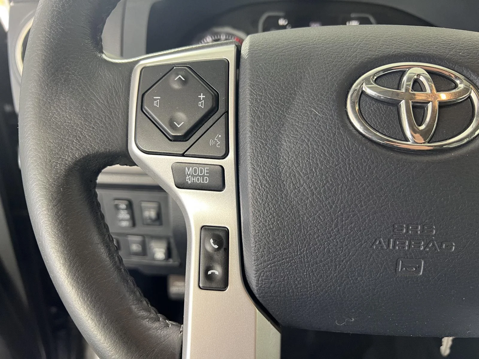 Used 2020 Magnetic Gray Metallic Toyota SR5 image 15
