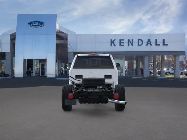 New 2026 Oxford White Ford XL image 5