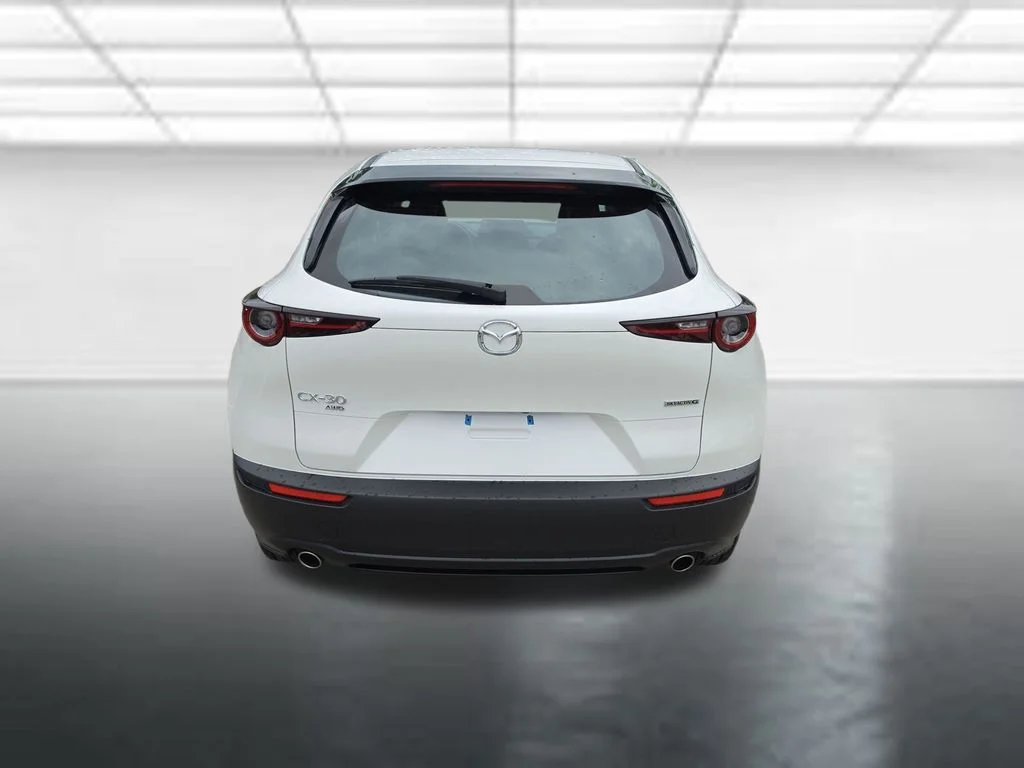 Certified Used 2024 White Mazda 2.5 S image 6