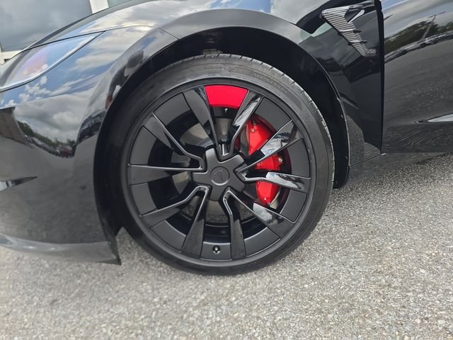 2025 Tesla Model 3 Long Range - Photo 28