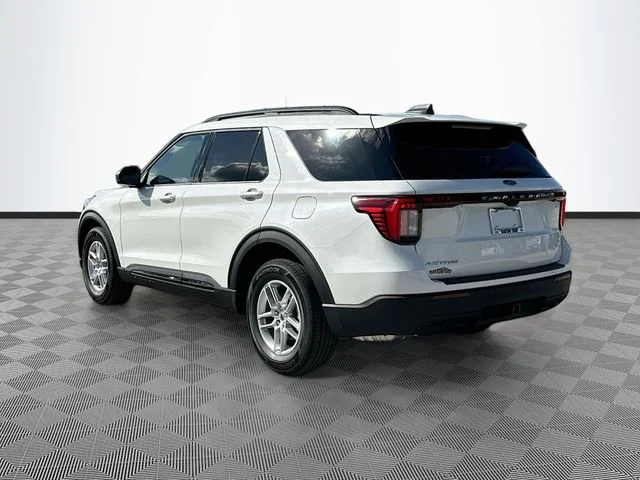 New 2026 White Metallic Ford Active image 4
