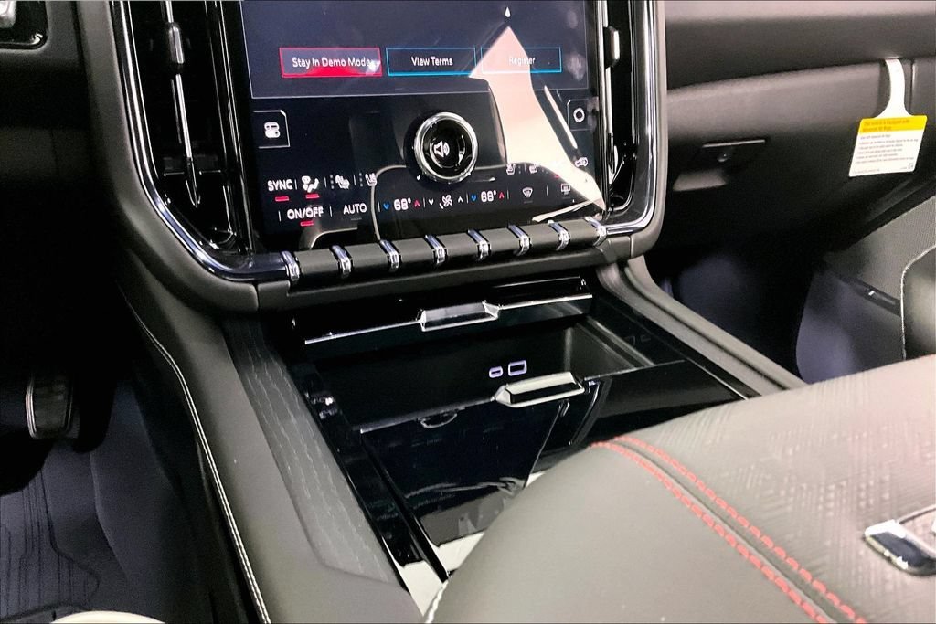 New 2026 Onyx Black GMC AT4 Ultimate image 7