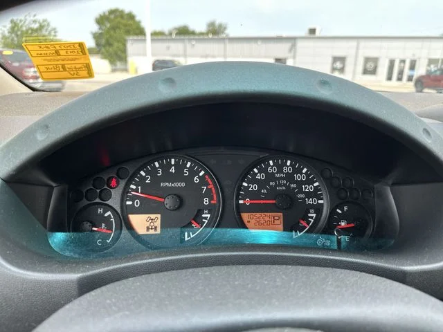 Used 2013 Blue Nissan SV image 12