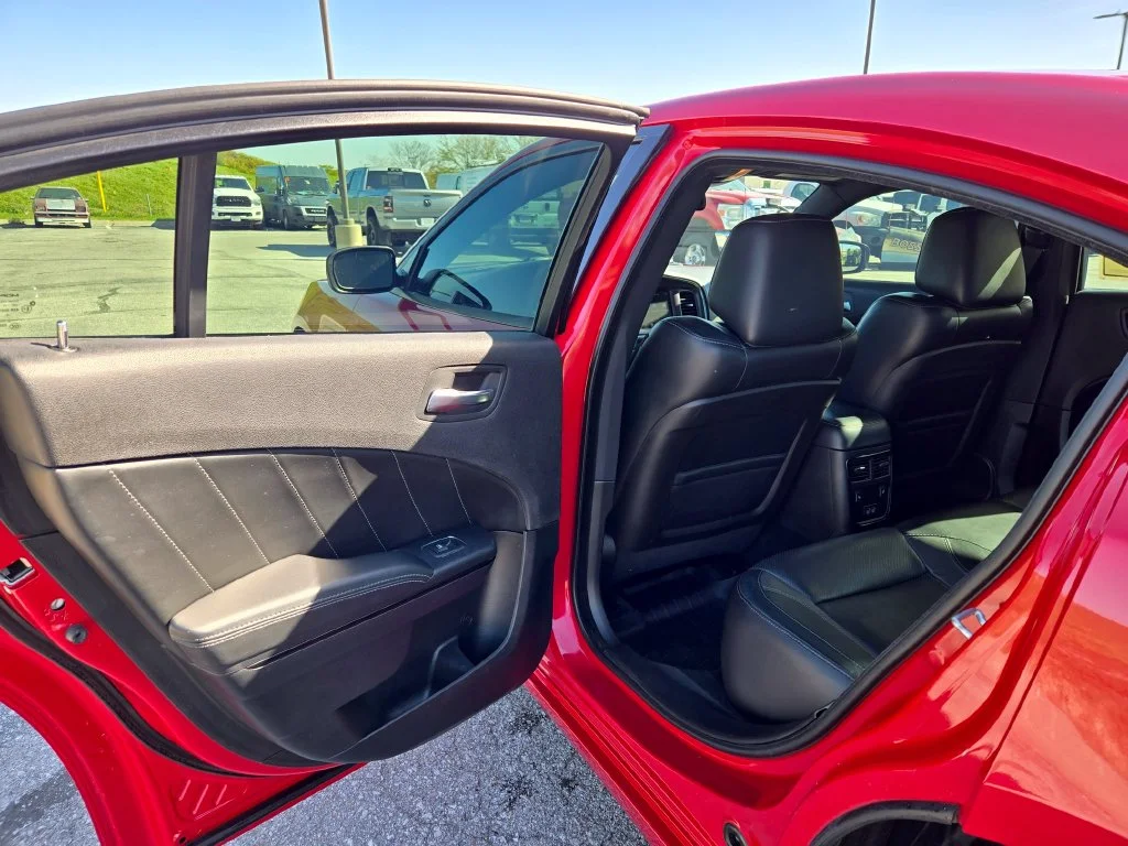 Used 2016 Red Dodge R/T image 30