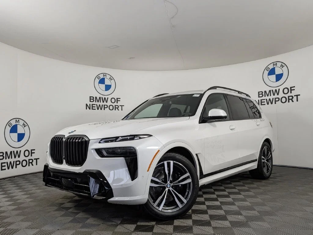 2027 BMW X7