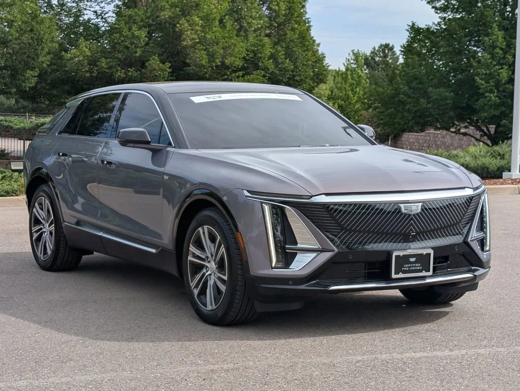 Certified Used 2026 Celestial Metallic Cadillac Premium Luxury image 6