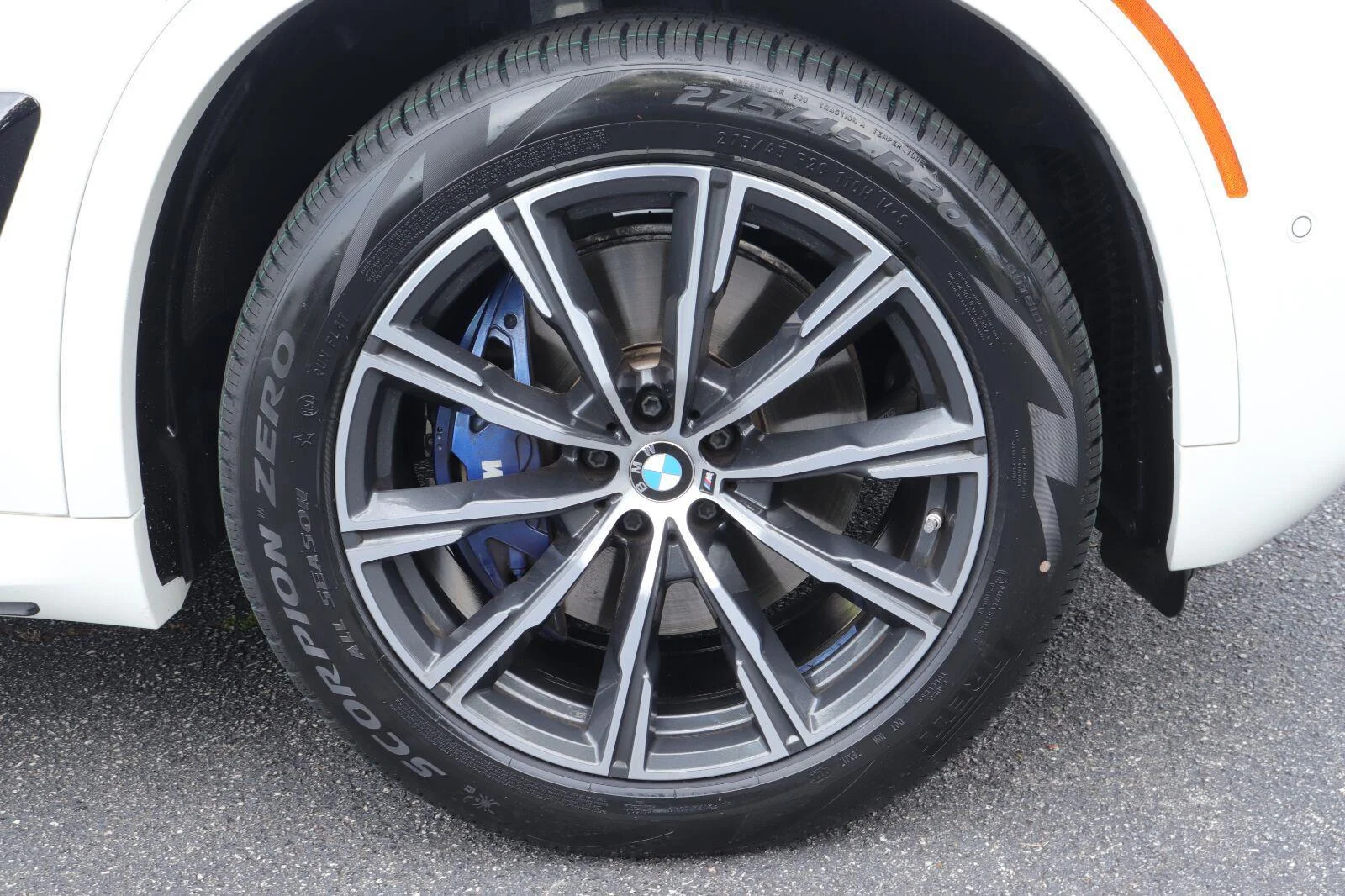 Certified Used 2024 Alpine White BMW xDrive40i image 47