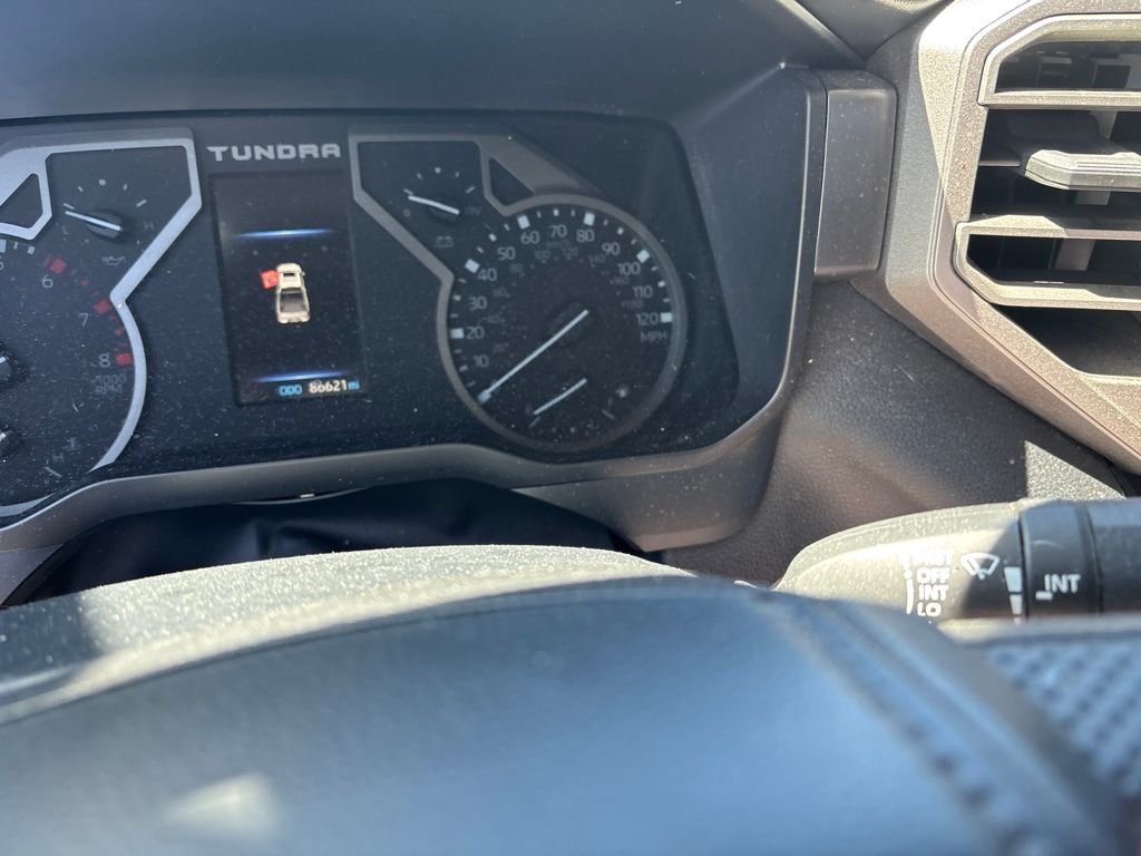 Used 2022 Green Toyota SR5 image 30