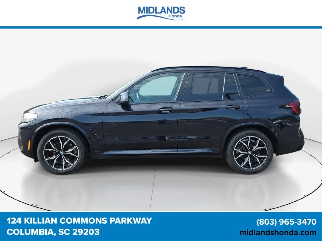Used 2023 Carbon Black Metallic BMW xDrive30i image 7