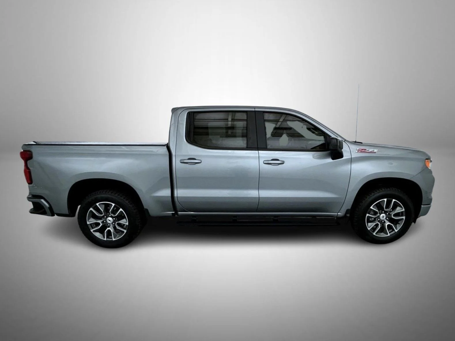 Used 2023 Gray Chevrolet RST image 4