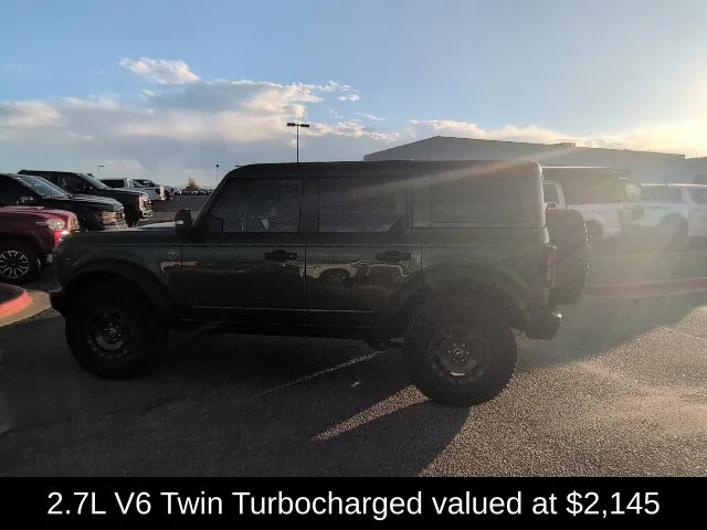 Used 2025 Green Ford Badlands image 10